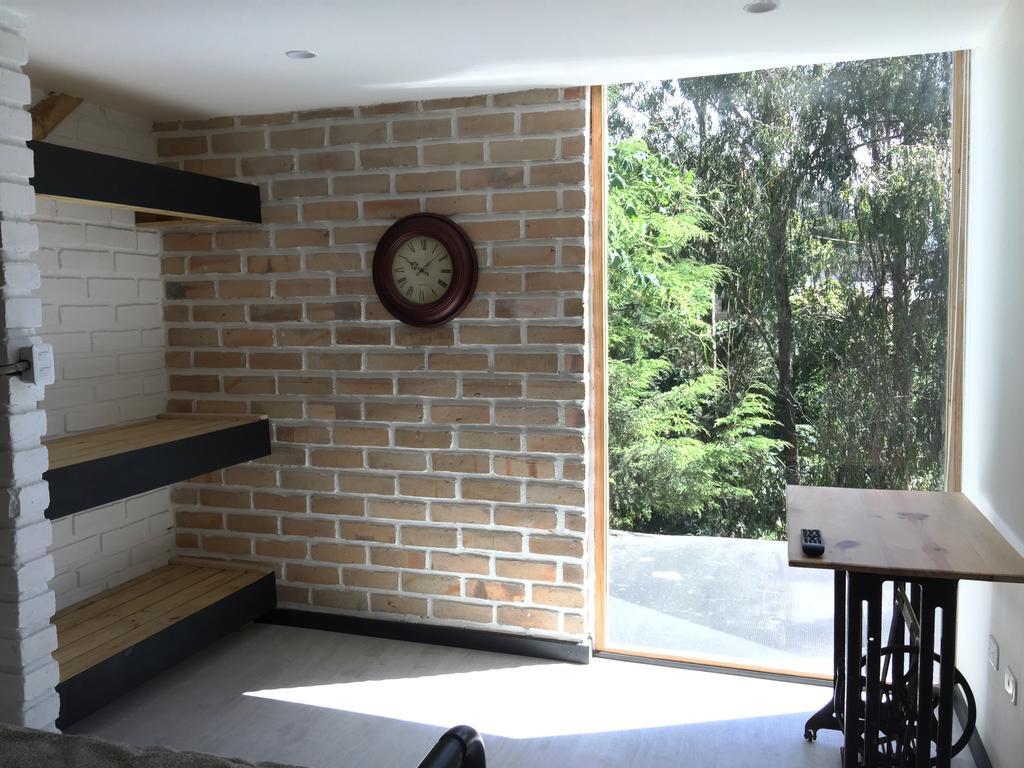 Апартаменти "Bambu Sierra" Cozzy Ecological Lofts Куенка Екстер'єр фото